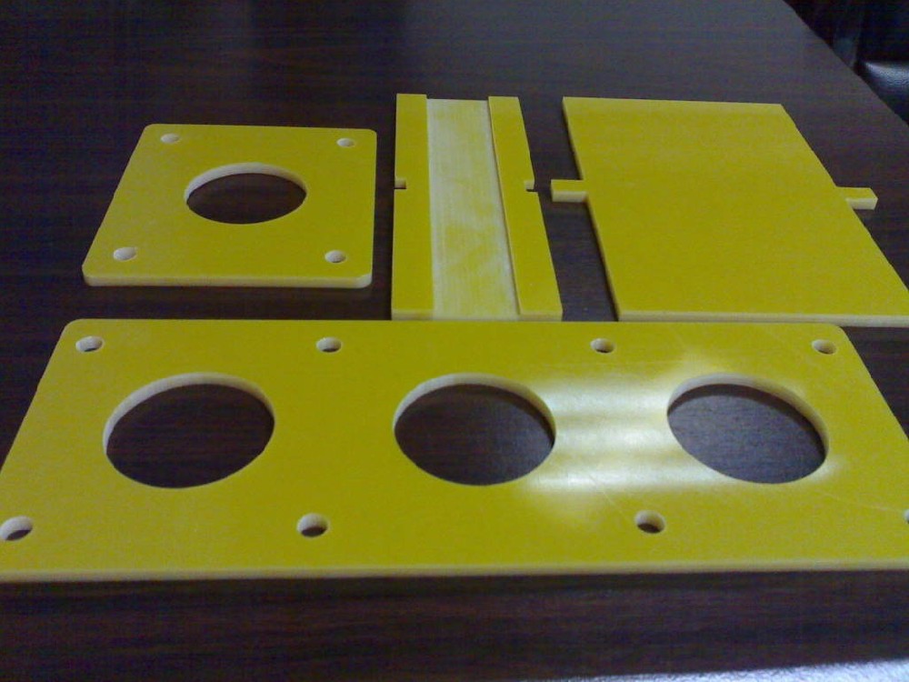 High strength epoxy insulation accessories